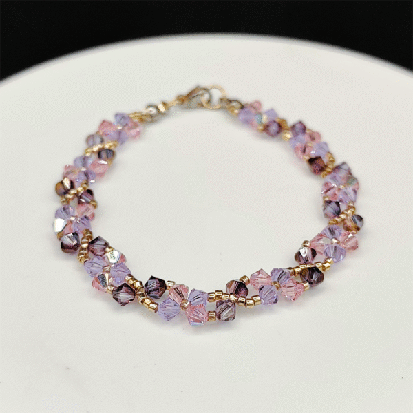 Bracelet Les pensées de Lila – Douceur florale, éclat discret