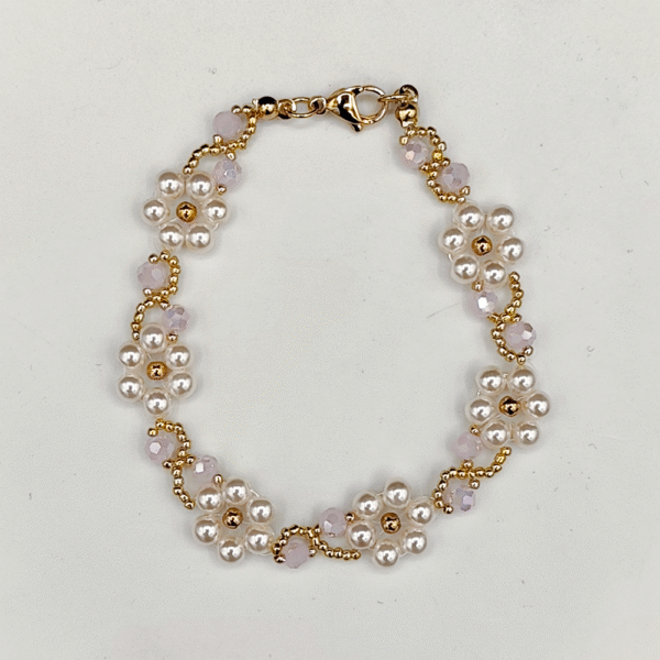 Bracelet Marguerites Rosé – Délicatesse florale et éclats dorés