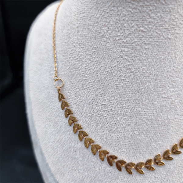Collier Olympia – L’éclat de l’Antique, la force du présent