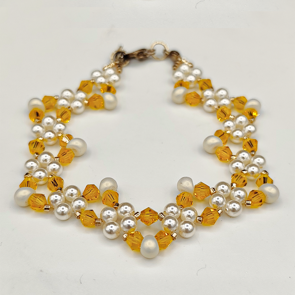 Bracelet L’Éclat de Soleil – Rayonner en finesse, briller chaque jour