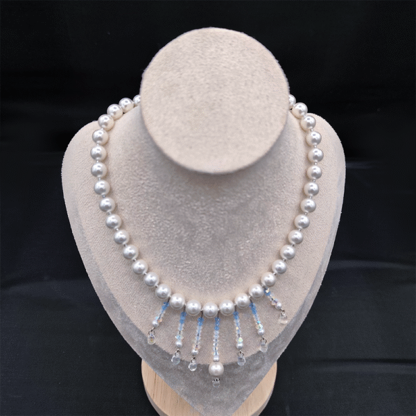 Collier de Glace – La pureté cristalline d’un souffle d’hiver