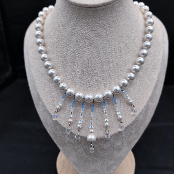 Collier de Glace – La pureté cristalline d’un souffle d’hiver