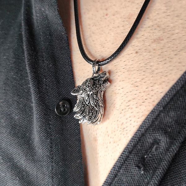 001 Collier " WOLF "