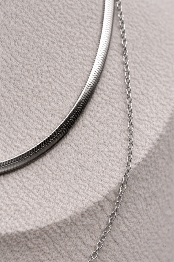 002 Collier " Double rang "